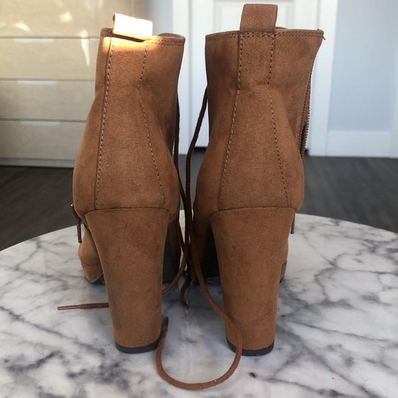 Brown boots, by Forever 21, worn once, great condition, US 8 - Picture 5 of 5